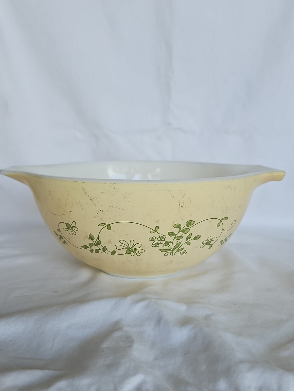 Vintage Floral Pyrex Mixing Bowl - Yellow with Green Flower Motif